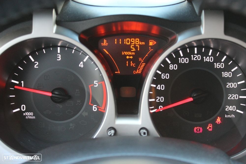 Nissan Juke 1.5 dCi Acenta Connect - 17