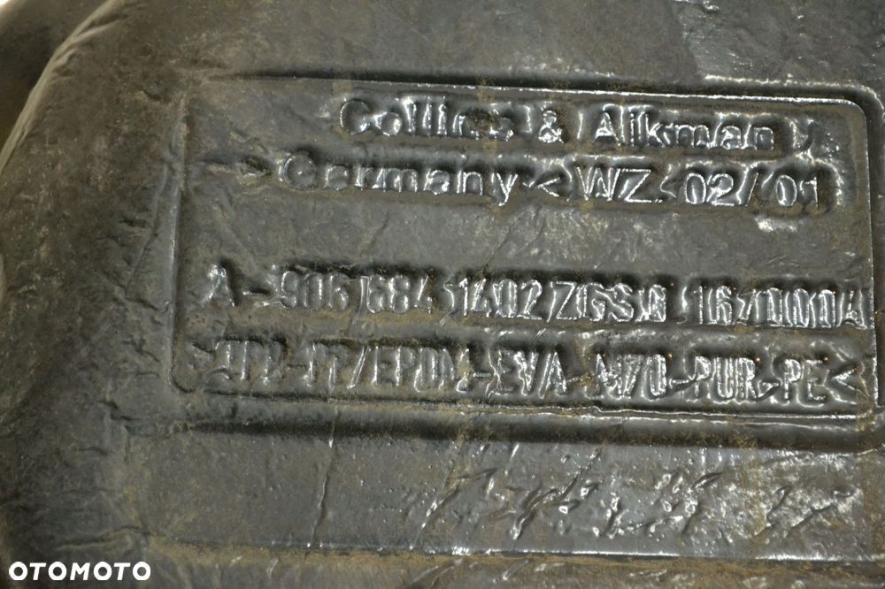 DYWAN LEWY KIEROWCY WYKŁADZINA A9066841402 VW Volkswagen Crafter I - 4