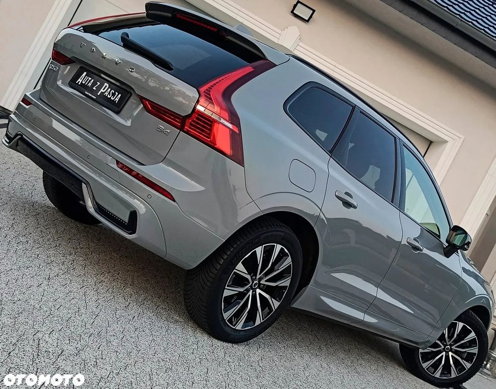 Volvo XC 60 B4 D Geartronic RDesign - 10