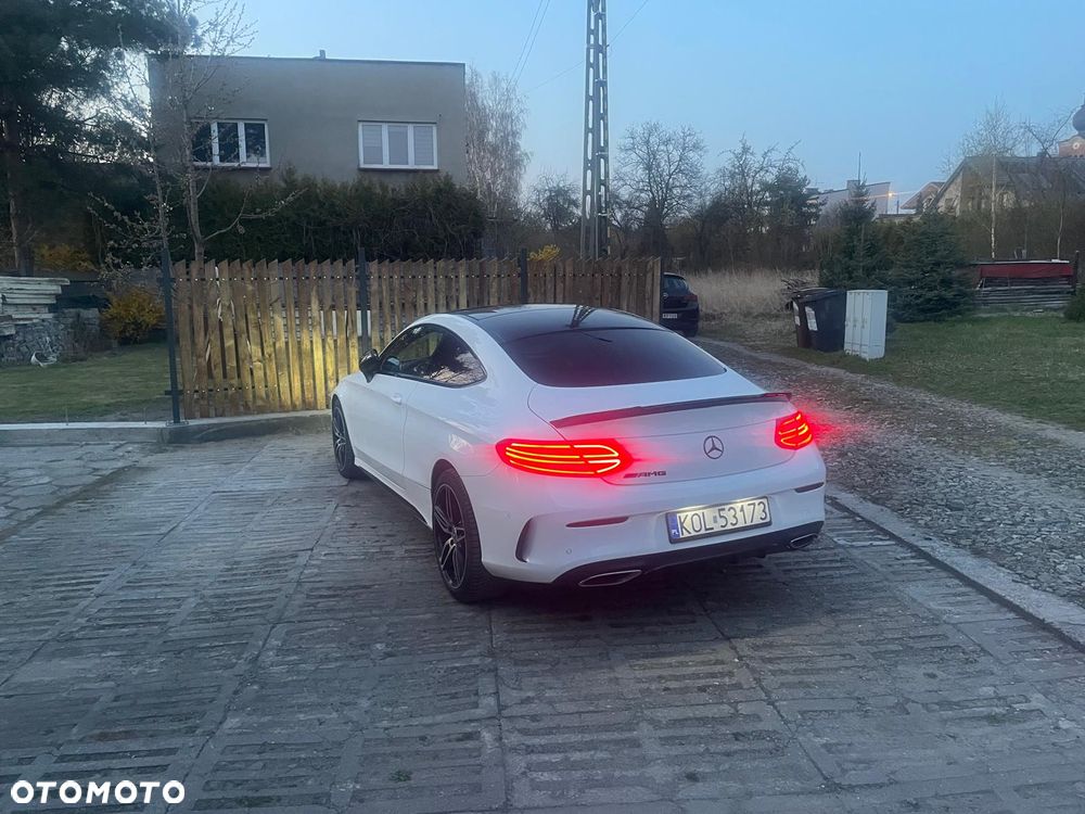 Mercedes-Benz Klasa C 200 4-Matic 9G-Tronic - 9