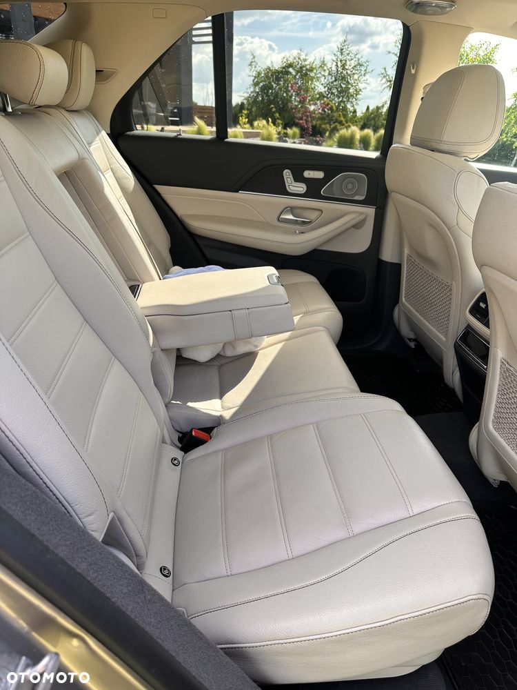 Mercedes-Benz GLE - 25