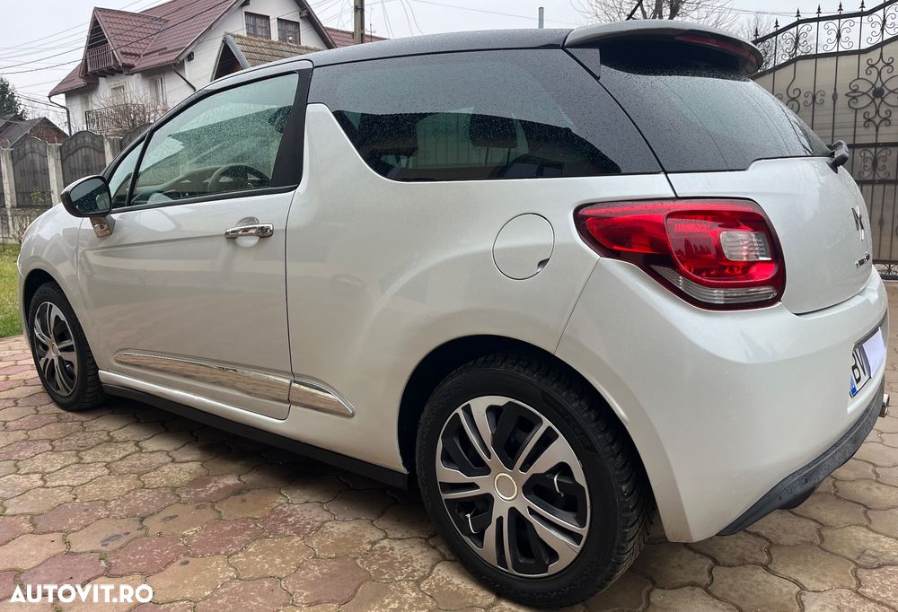 Citroën DS3 1.6 e-HDi Airdream BVM So Chic - 2