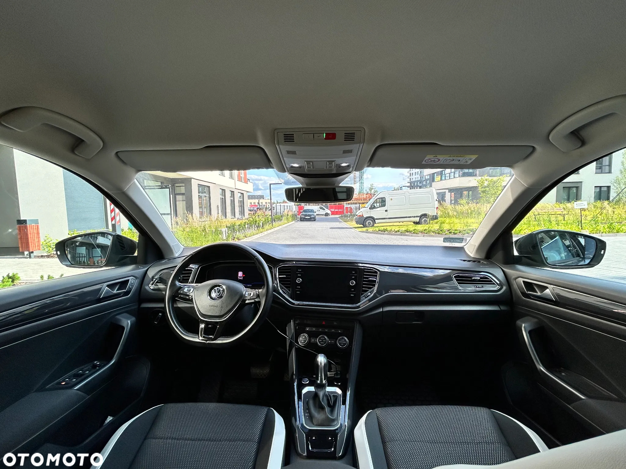 Volkswagen T-Roc 1.5 TSI ACT Premium DSG - 9