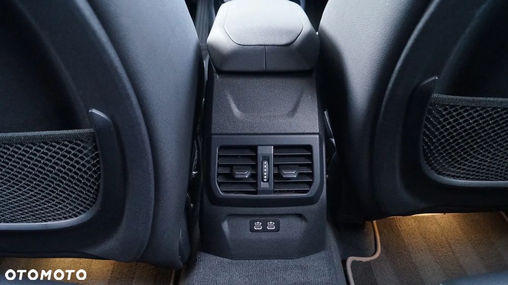 BMW Seria 1 118i Sport Line - 21