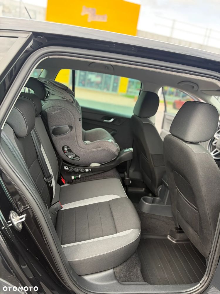Skoda RAPID Spb 1.2 TSI Scoutline - 11