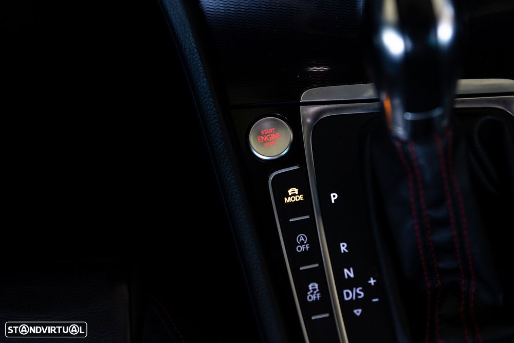 VW Golf GTI Performance BlueMotion DSG - 23