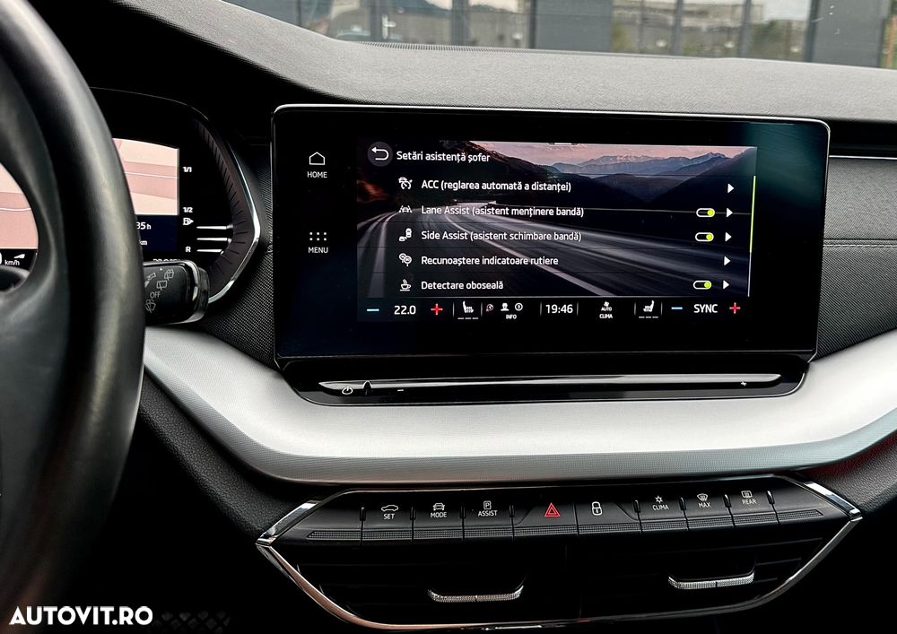 Skoda Octavia 2.0 TDI DSG Ambition - 26