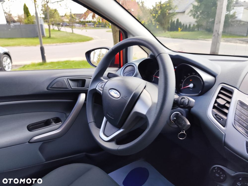 Ford Fiesta 1.25 Trend - 21