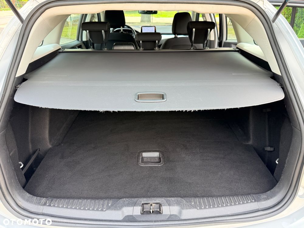 Ford Focus 1.5 EcoBlue STart-Stopp-System TITANIUM - 19