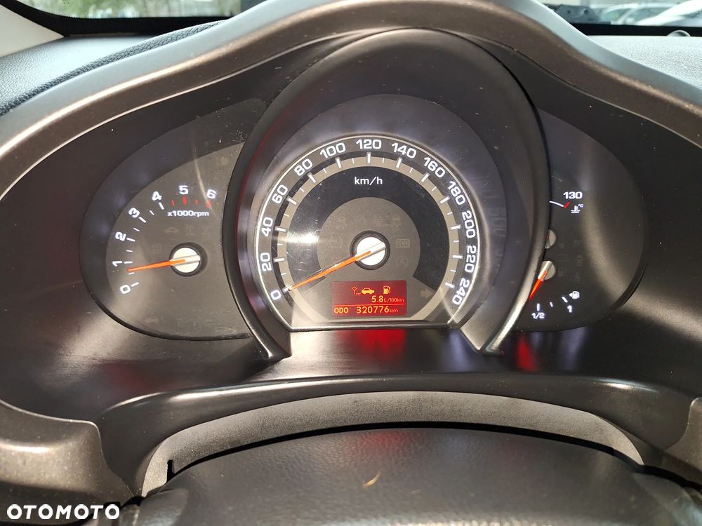 Kia Sportage 1.7 CRDI L 2WD - 8