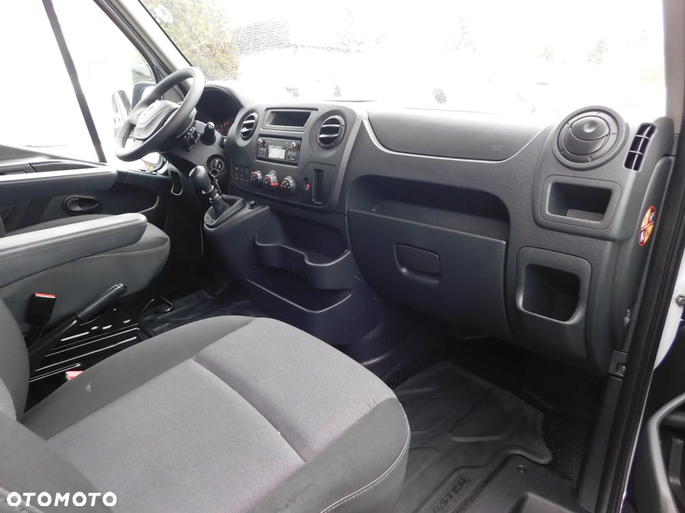 Renault Master - 9
