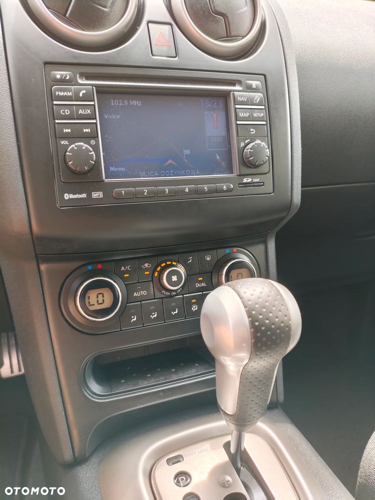 Nissan Qashqai 2.0 I-Way CVT - 8