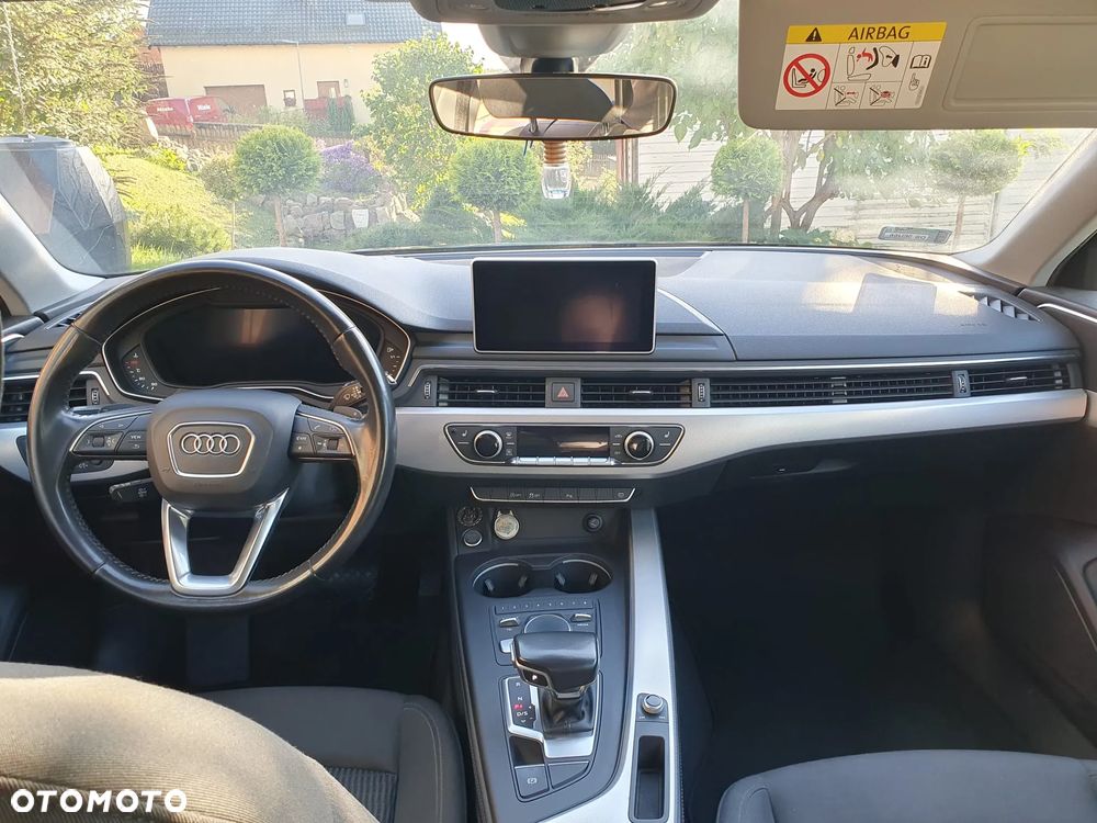 Audi A4 - 24