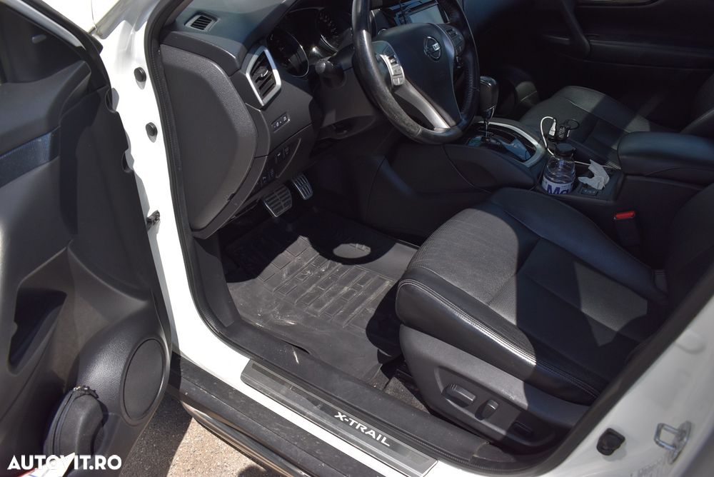 Nissan X-Trail 1.6L dCI Start/Stop XTRONIC Tekna - 18