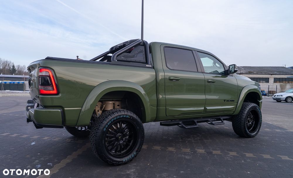 RAM 1500 Crew Cab MB Sport - 8