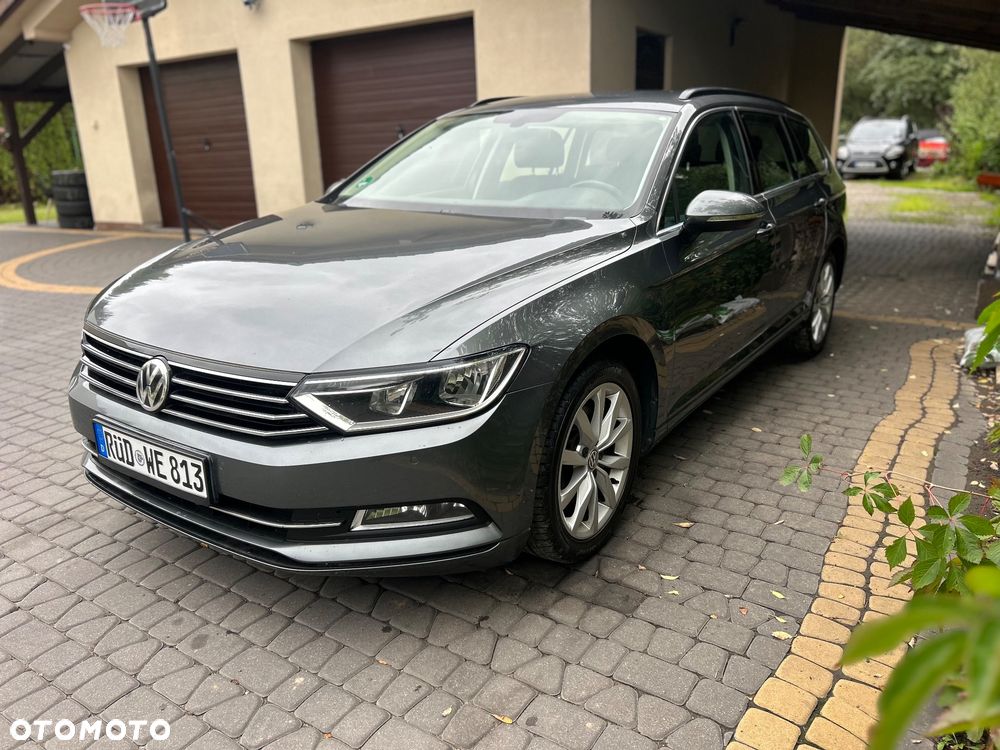 Volkswagen Passat Variant 2.0 TDI SCR DSG Comfortline - 12
