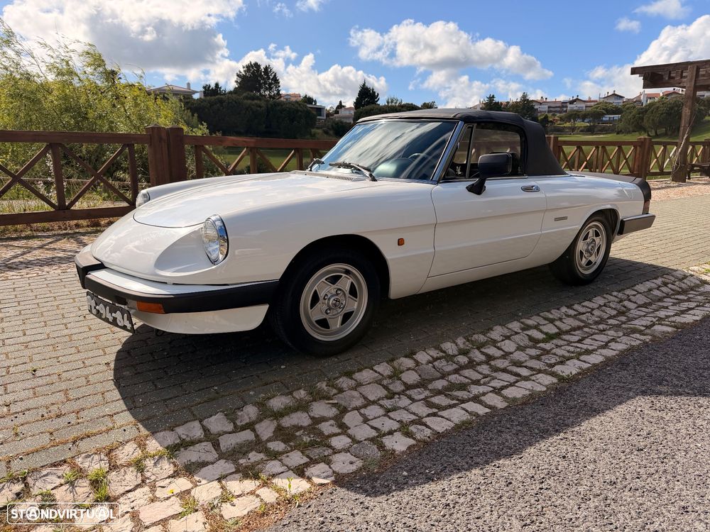 Alfa Romeo Spider 1.6 - 2