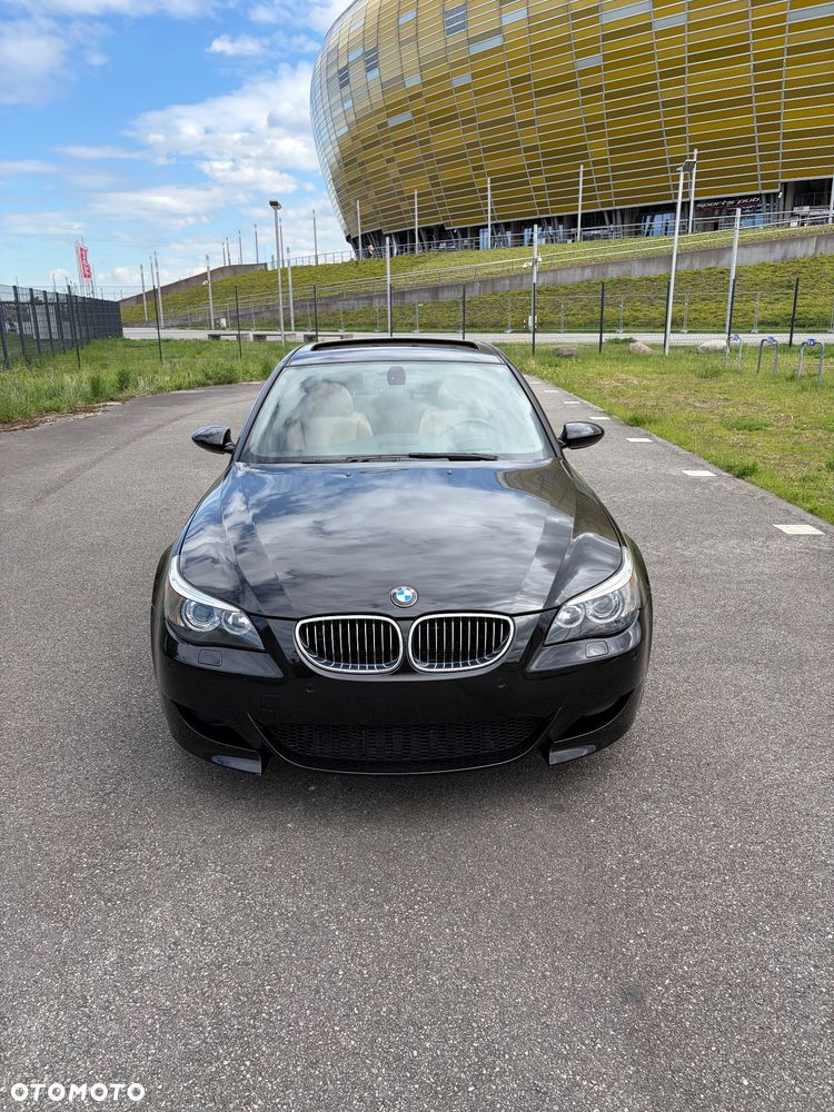 BMW M5 Standard - 12