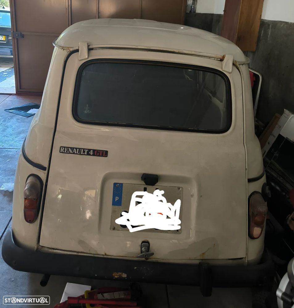 Renault 4 - 7