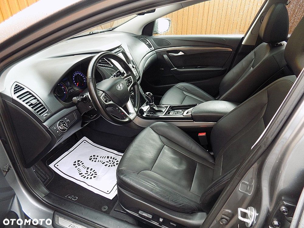 Hyundai i40 i40cw 1.7 CRDi Automatik Fifa World Cup Edition Gold - 5