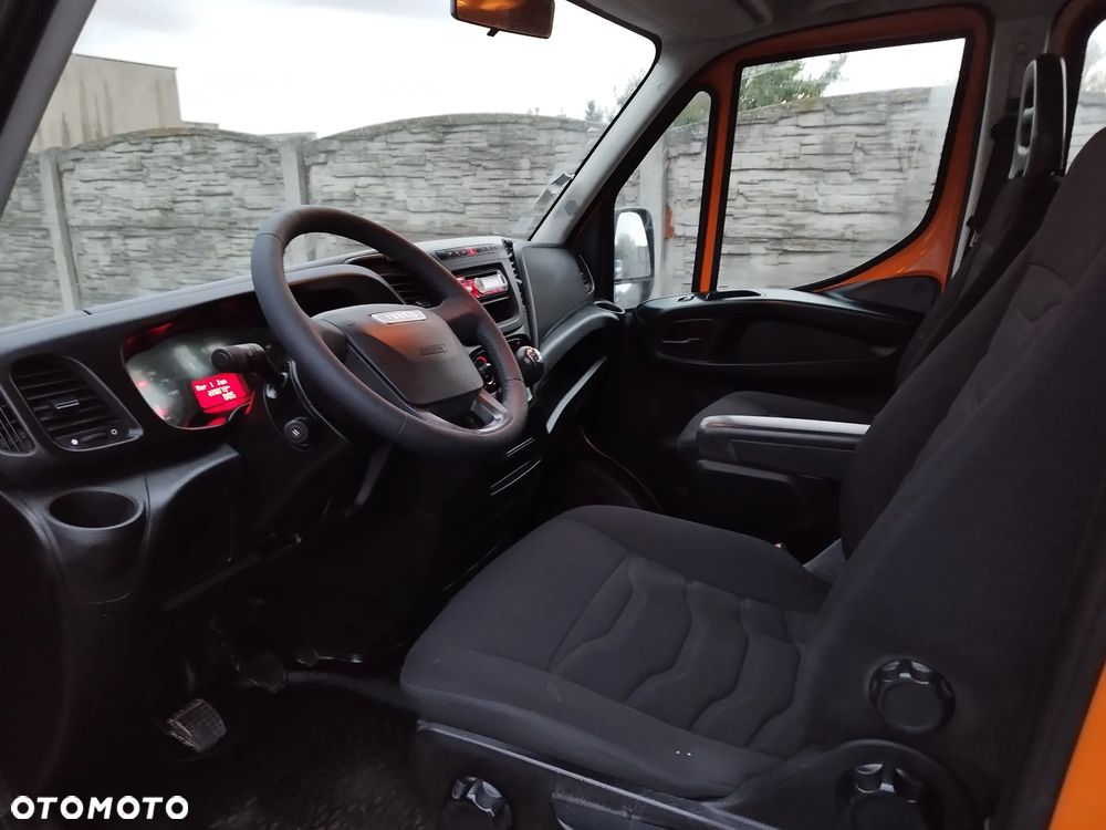 Iveco 35C15 - 13