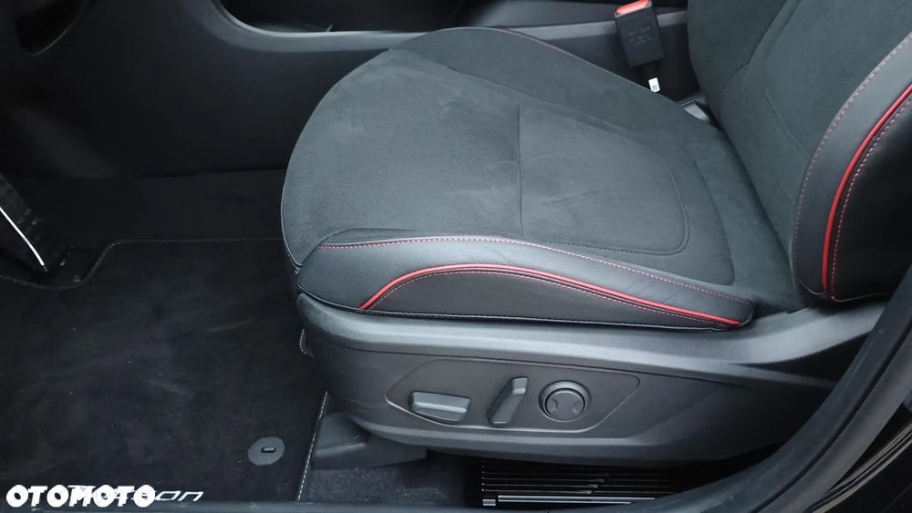 Hyundai Tucson 1.6 T-GDi HEV N-Line 4WD - 12