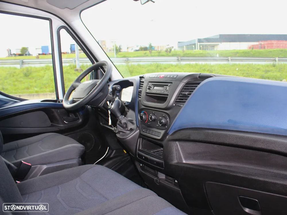 Iveco 35C12 Aut TriBascula com IVA de 2020 - 11