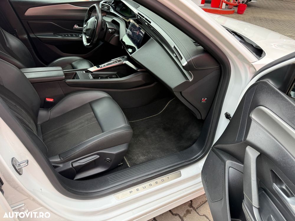 Peugeot 308 225 e-EAT8 GT Pack - 11