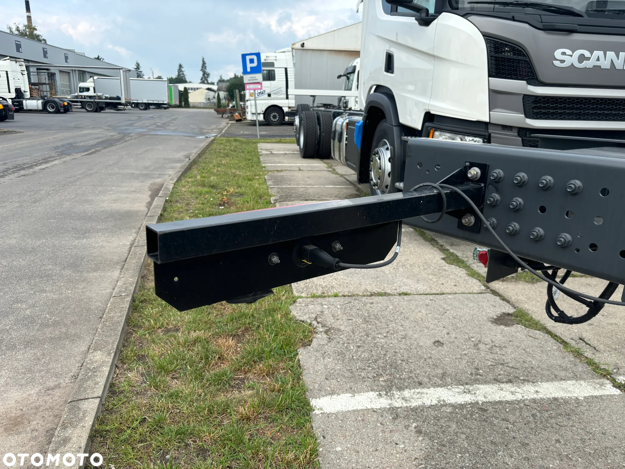 uchwyt mocowanie wspornik lamp tył Mercedes Actros Atego MAN TGX TGL Scania Volvo DAF Renault wsporniki - 10