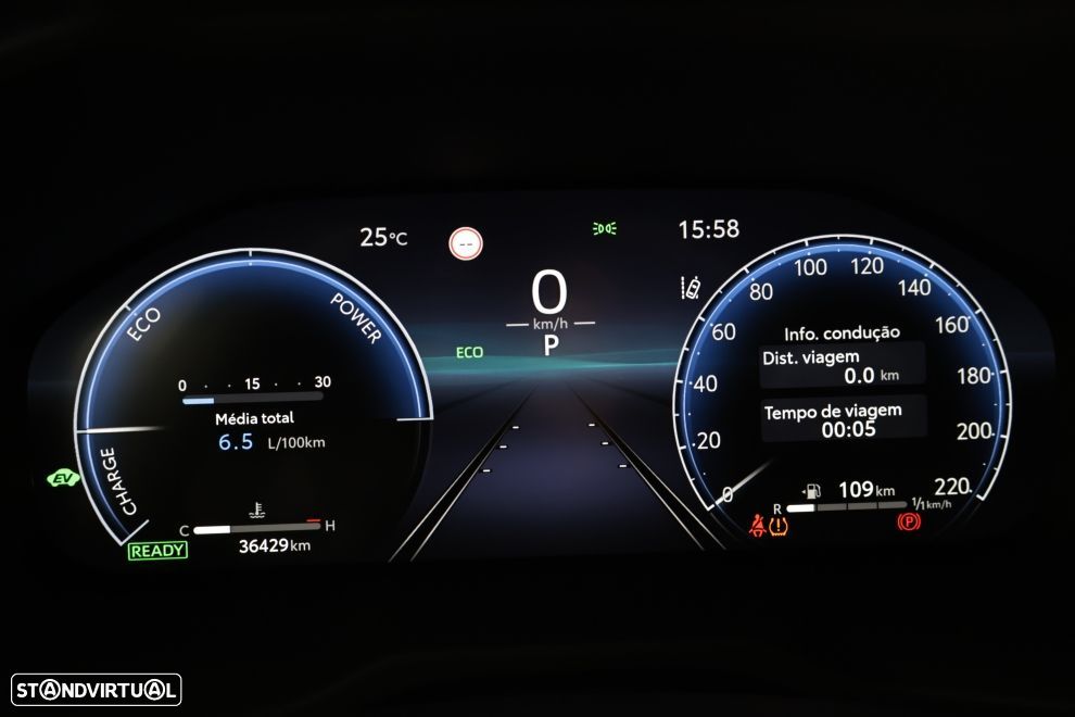 Toyota RAV4 2.5 HDF Comfort - 16