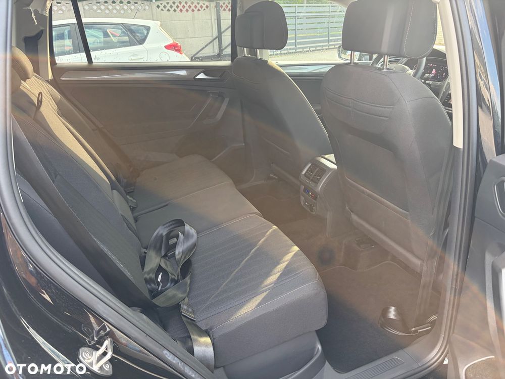 Volkswagen Tiguan Allspace 2.0 TDI SCR DSG Life - 25