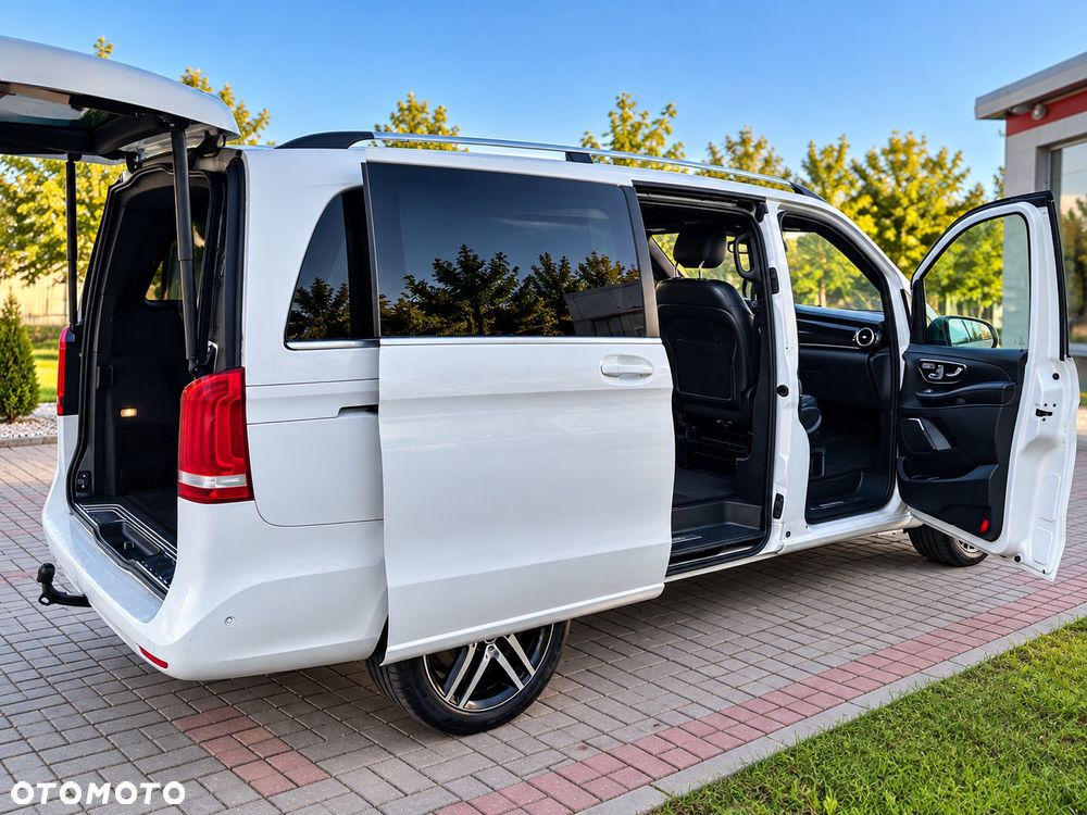 Mercedes-Benz V-Class 2015 photo 3