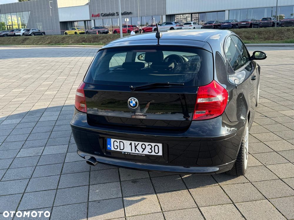 BMW Seria 1 120d - 8