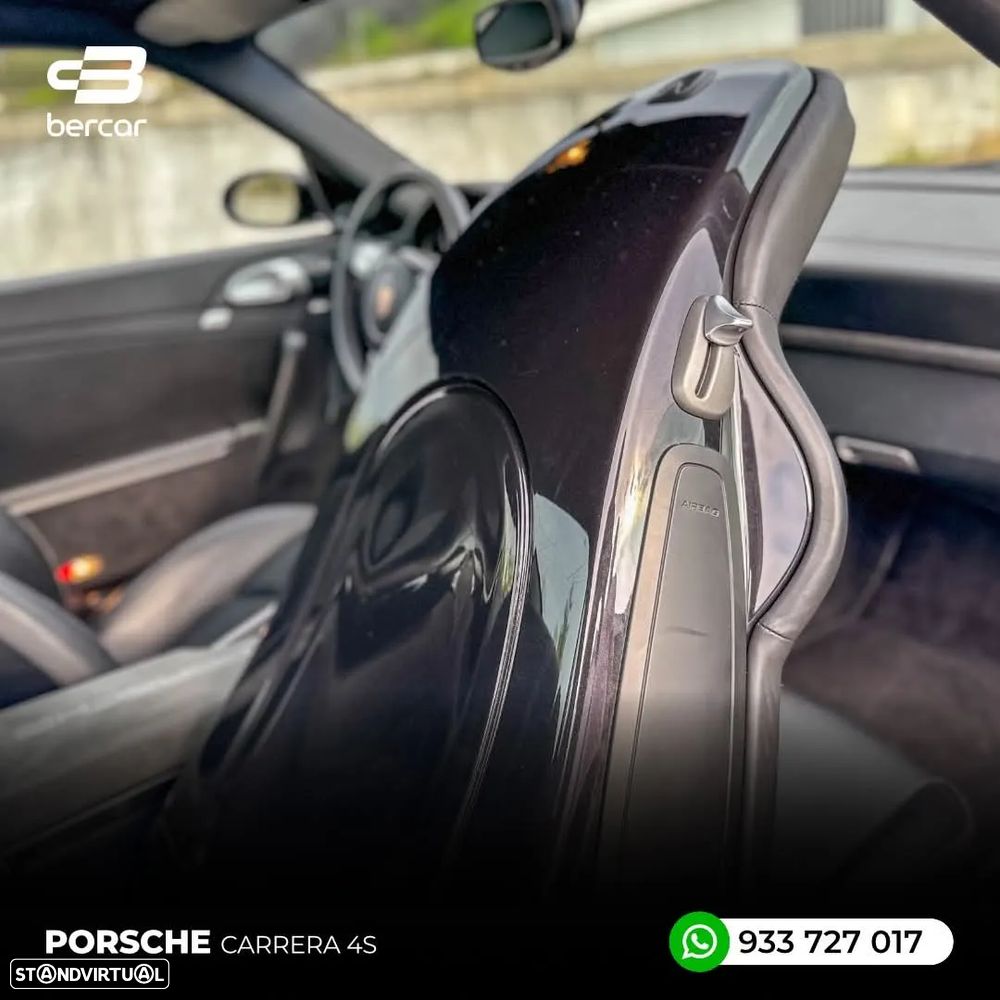 Porsche 911 (997) Carrera 4 S - 10
