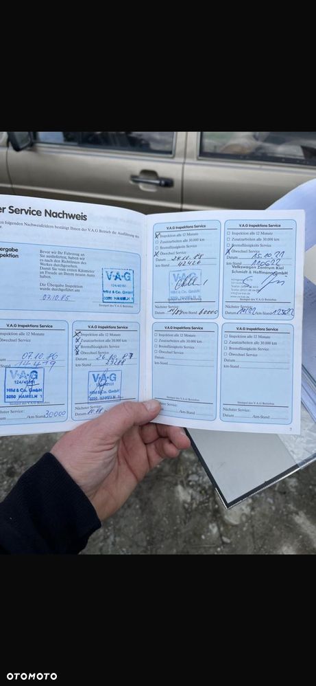 Volkswagen Passat - 15