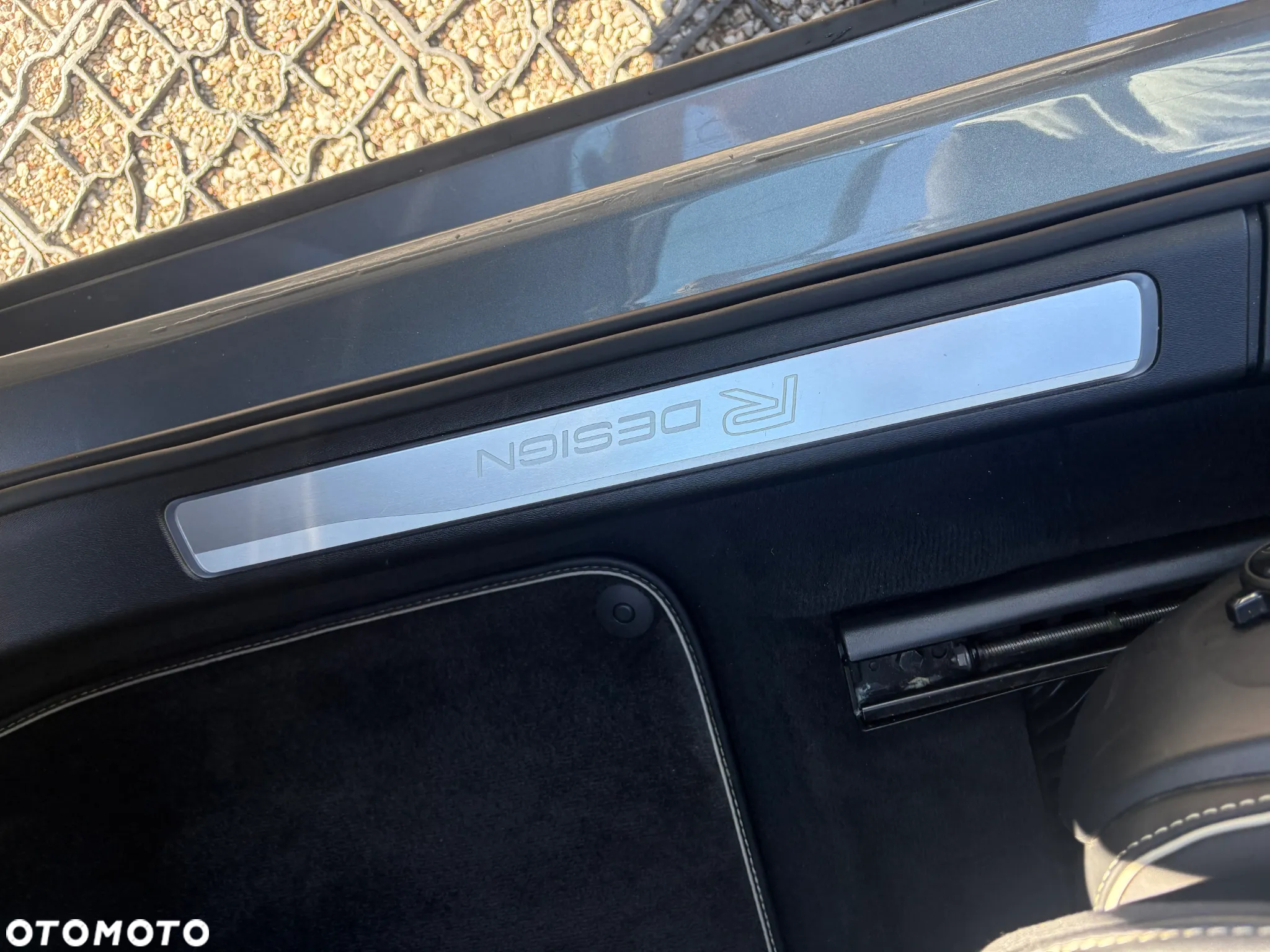 Volvo V90 D4 Geartronic R Design - 24