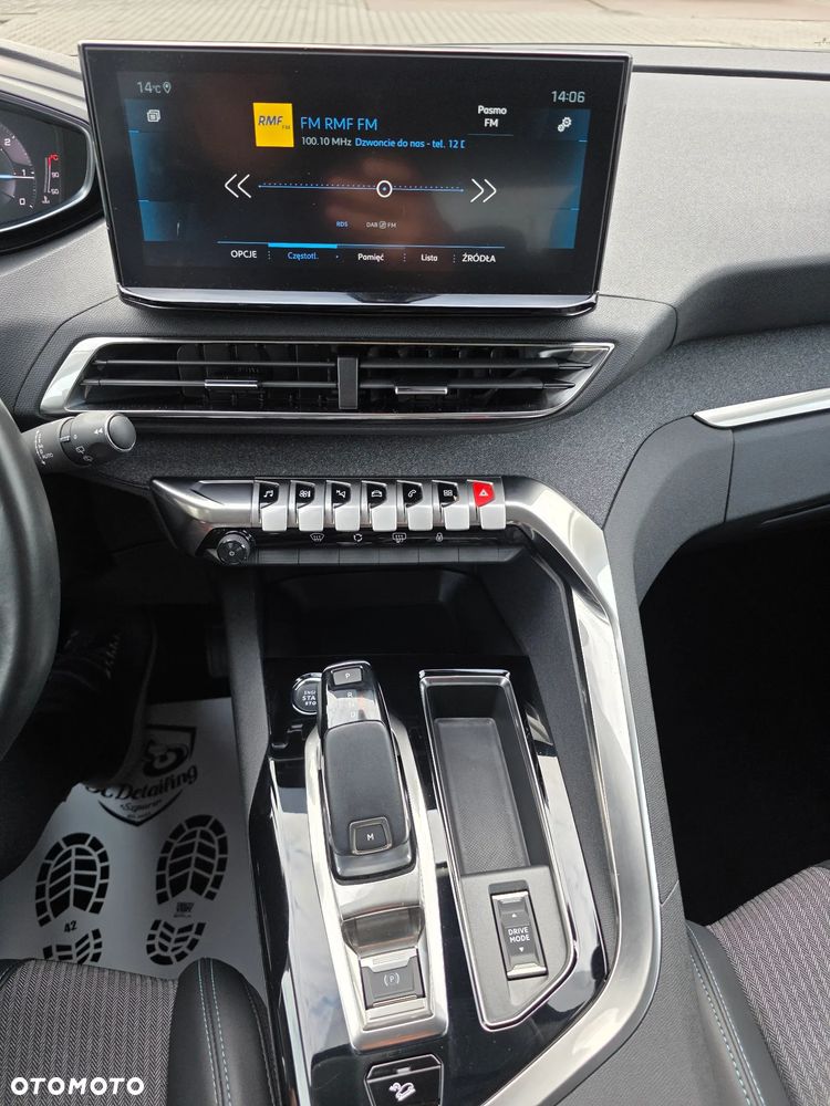 Peugeot 5008 - 32