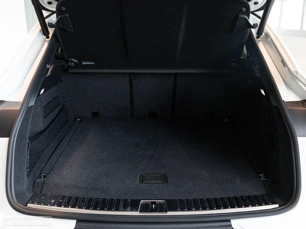 Porsche Cayenne Coupé S E-Hybrid - 19