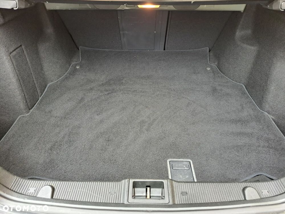 Mercedes-Benz Klasa C - 13