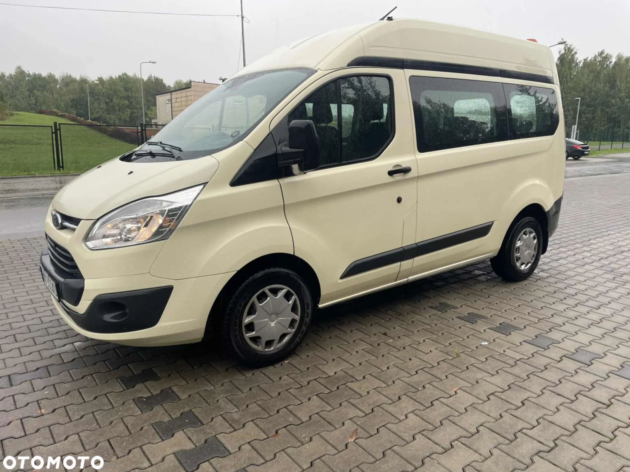 Ford Transit Custom 340 L1H2 VA MH Trail - 2