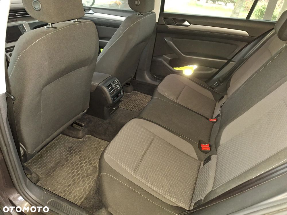 Volkswagen Passat 2.0 TDI BMT Comfortline - 2