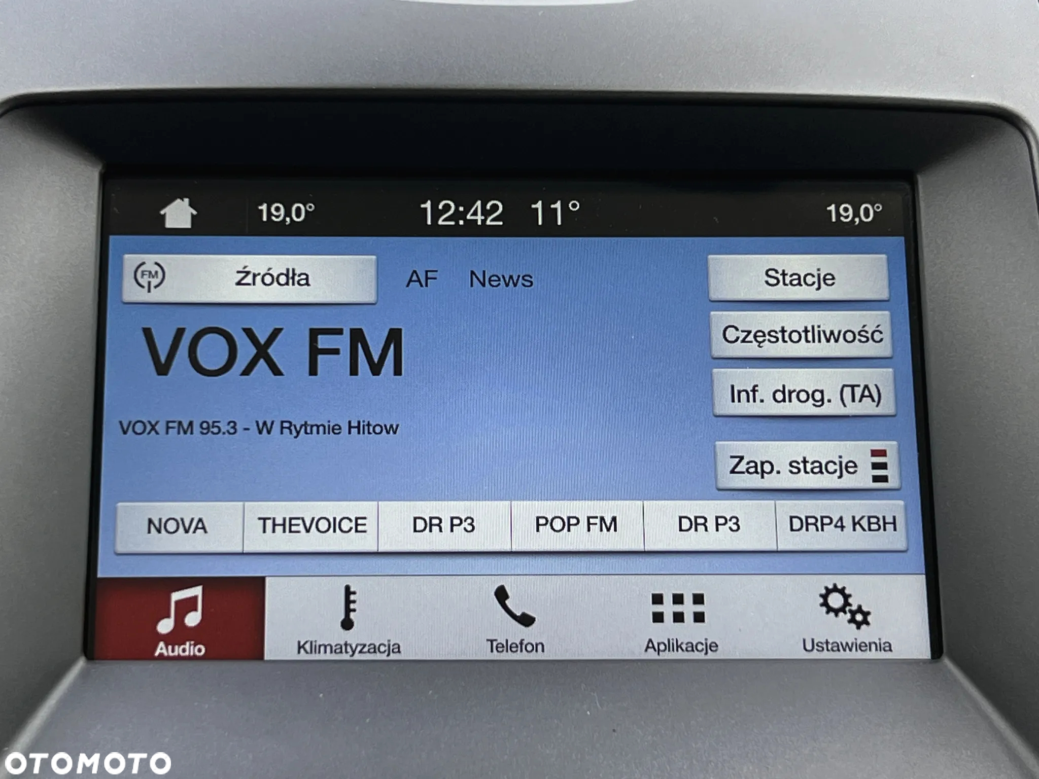 Ford S-Max 2.0 TDCi Titanium PowerShift - 35