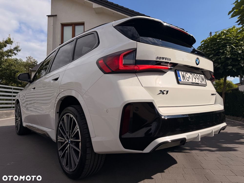 BMW X1 - 11