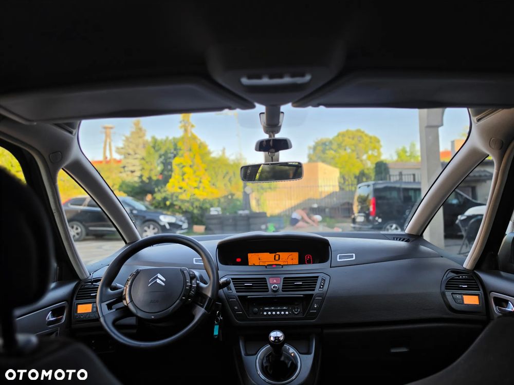 Citroën C4 Grand Picasso - 27