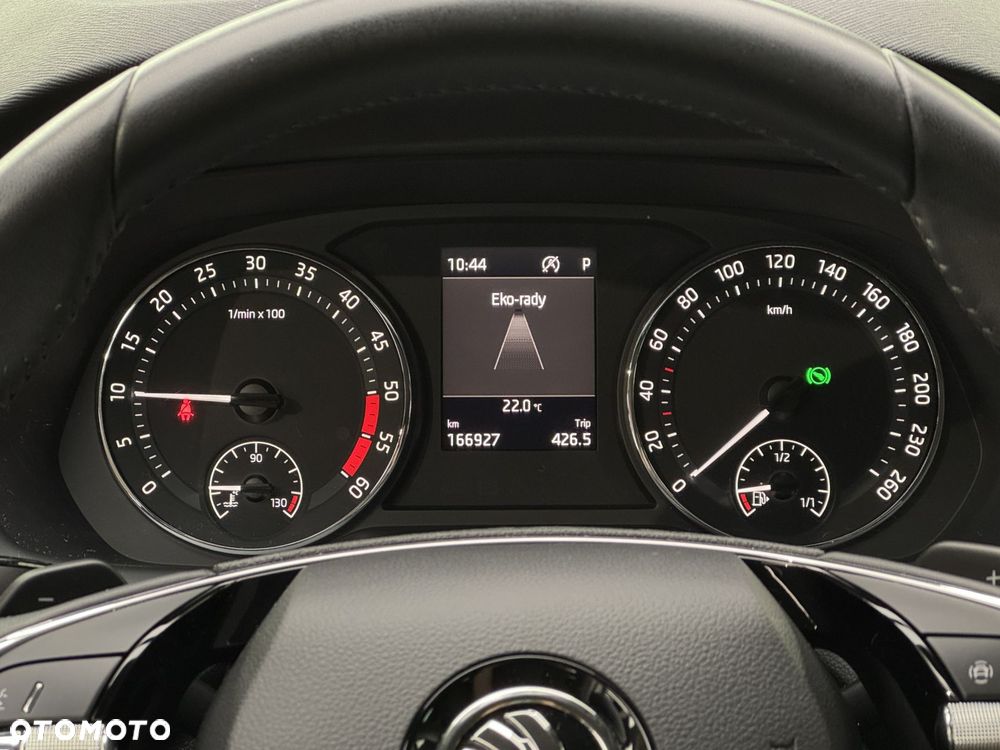 Skoda Octavia 2.0 TDI Ambition DSG - 18