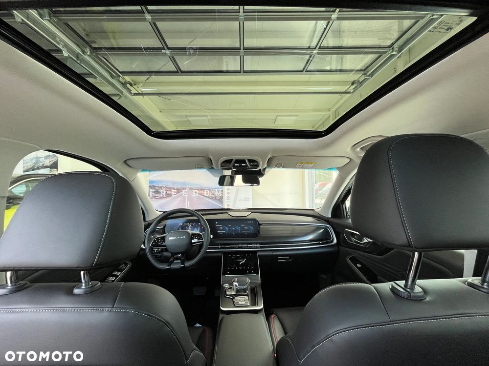 BAIC 7 1.5T Luxury DCT - 10