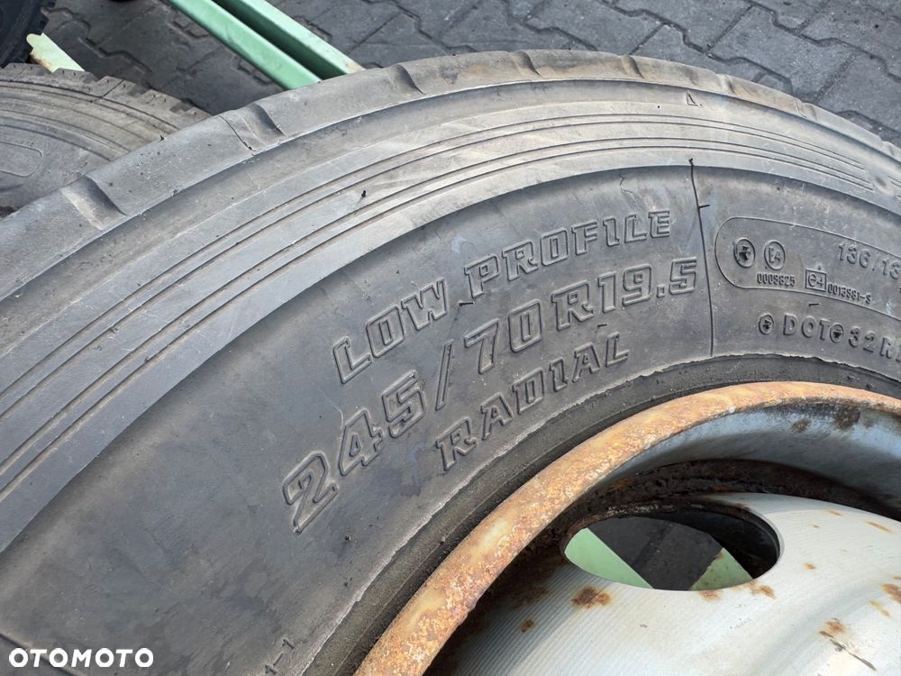 Kompletne koło, felga, opona Bridgestone 245/70 R19,5 - 3