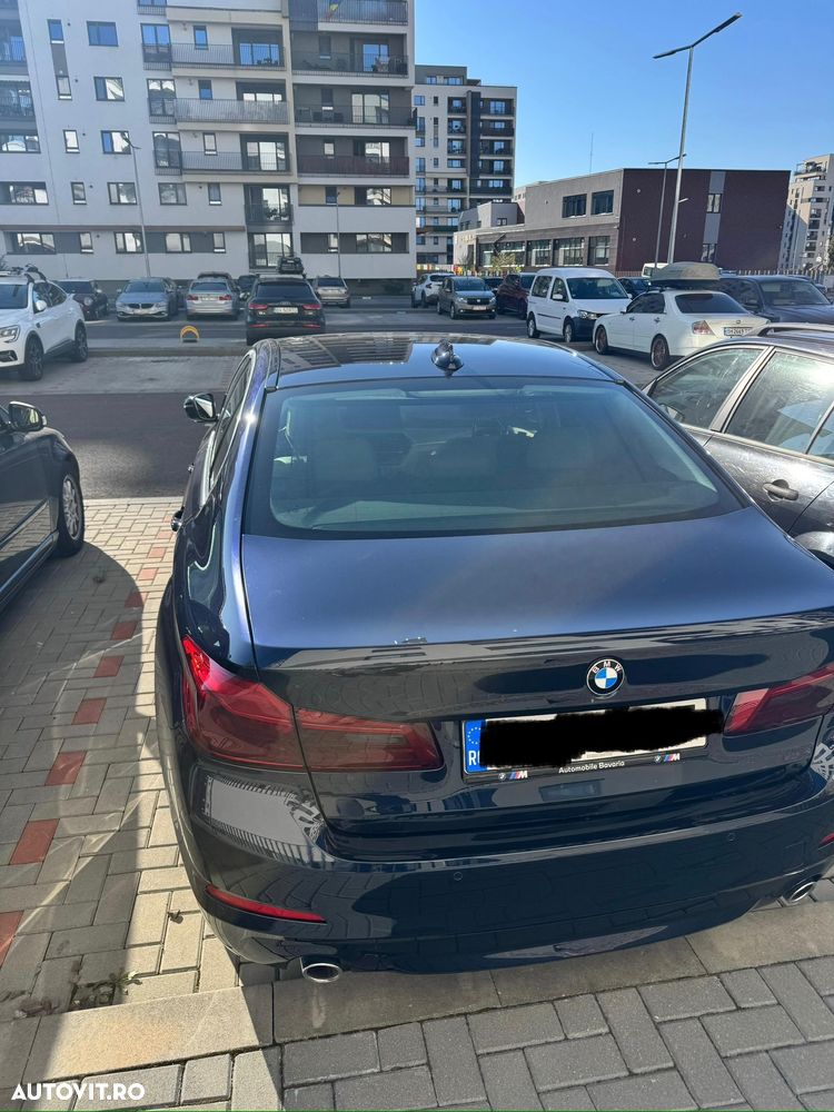 BMW Seria 5 520d xDrive Aut. - 3
