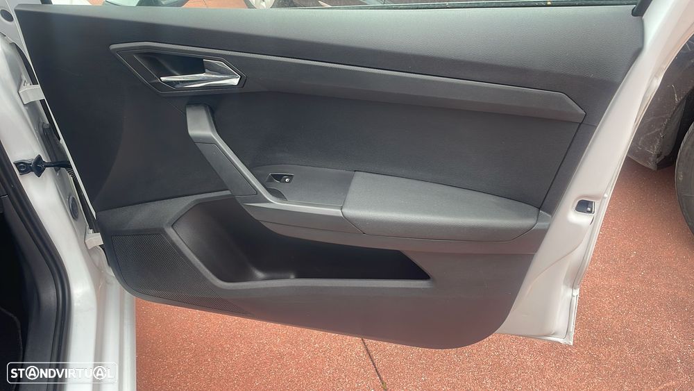 SEAT Ibiza 1.0 TSI S&S Style - 18