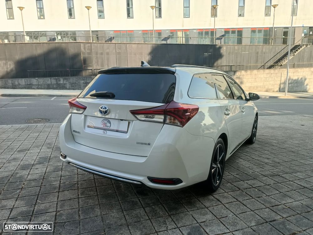 Toyota Auris Touring Sports 1.8 HSD Exclusive +TSS+Navi - 7